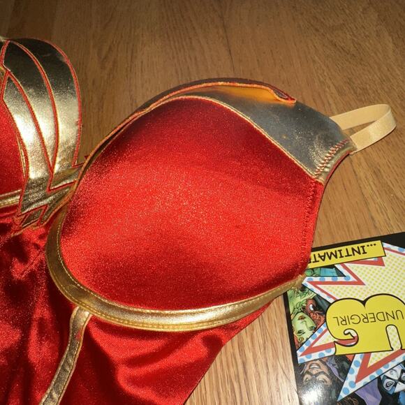 DC Comics Wonder Woman Outfit Costume 1 Piece Halloween Cosplay Large NWT $40 - Picture 7 of 7